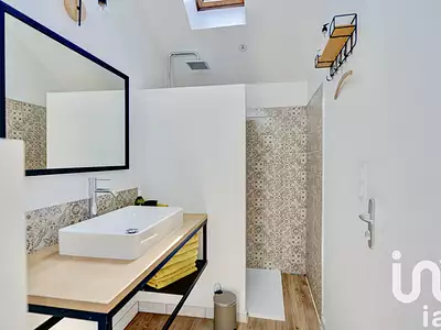 Maison, 233 m²