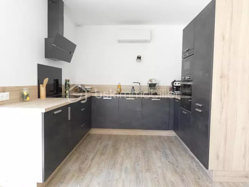 Maison, 96 m²
