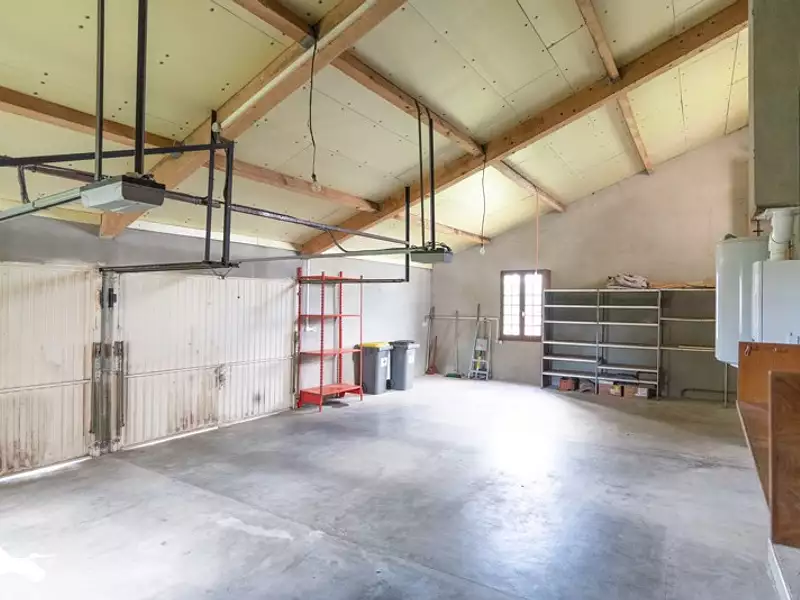 Maison, 221 m²