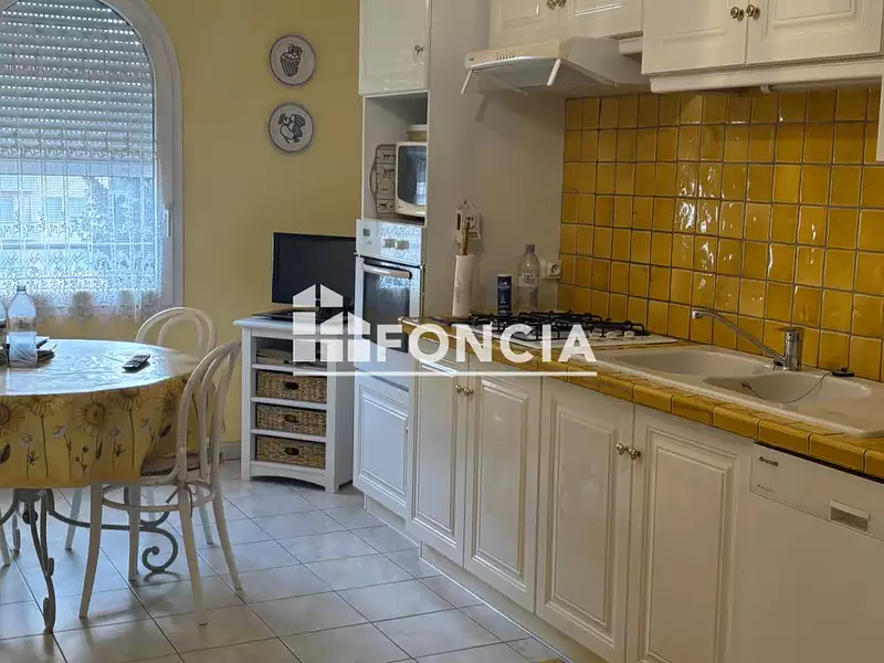 Appartement, 160 m²