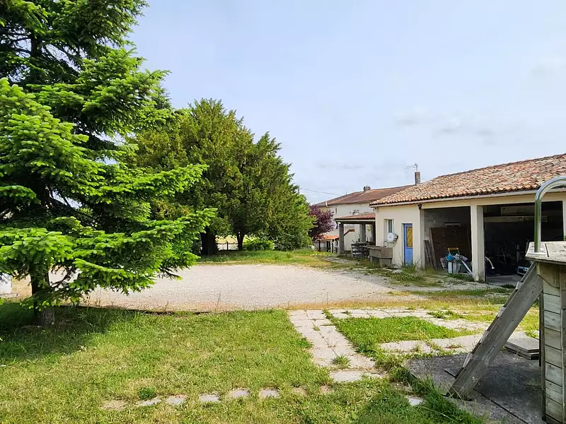 Maison, 191 m²