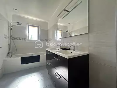 Maison, 96 m²