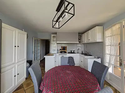 Maison, 190 m²