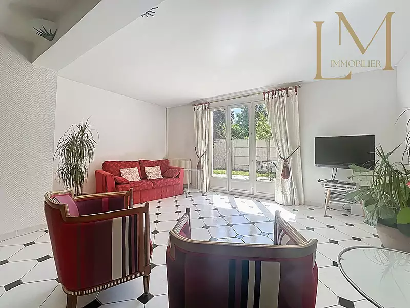 Maison, 160 m²