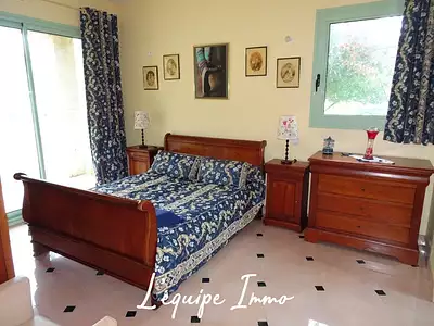 Maison, 238 m²