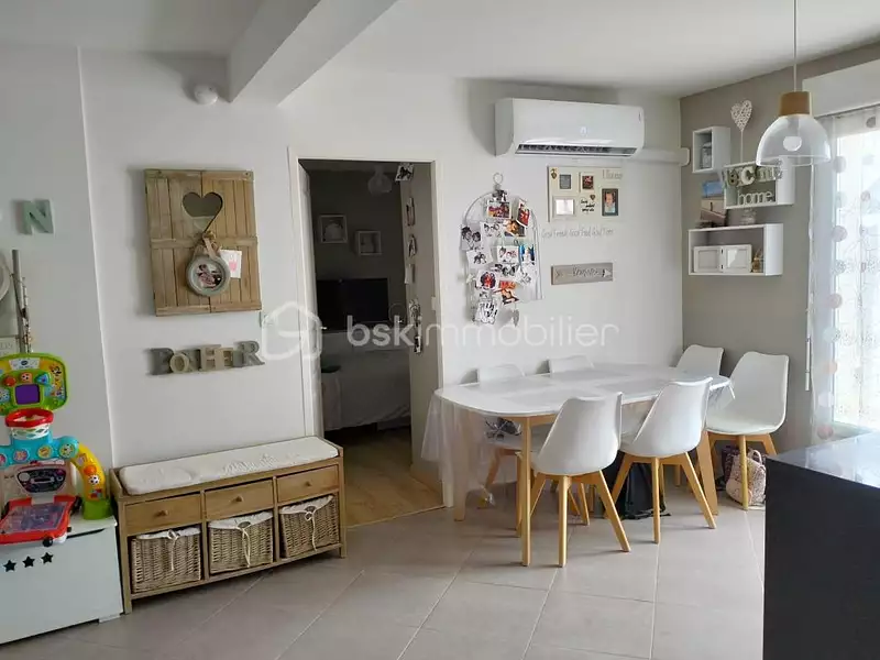 Maison, 116 m²
