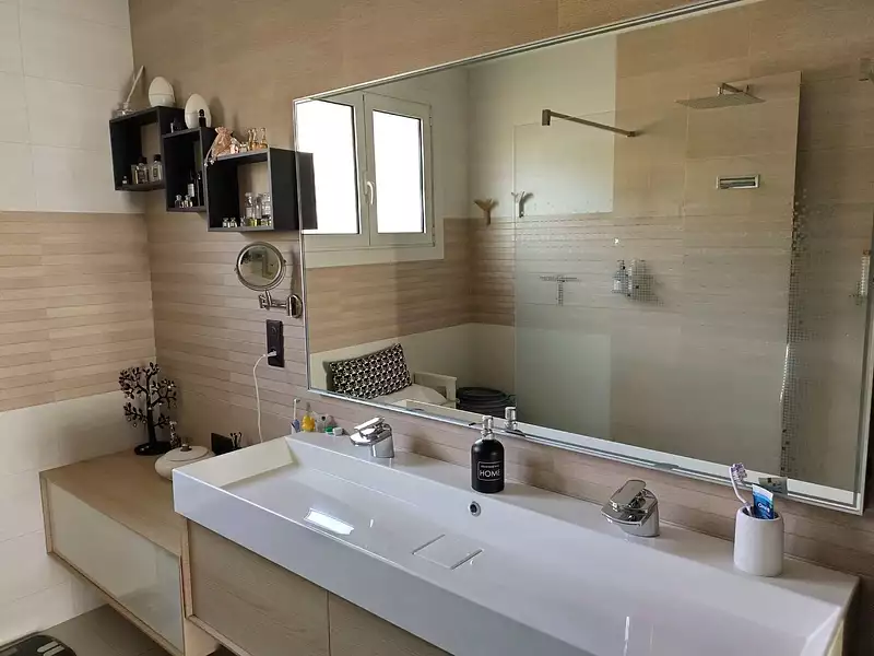 Maison, 235 m²