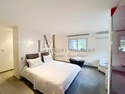 Maison, 234 m²