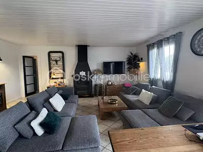 Maison, 165 m²