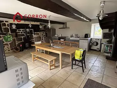 Maison, 278 m²