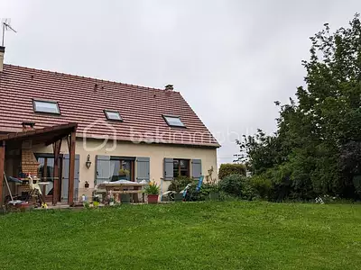 Maison, 145 m²
