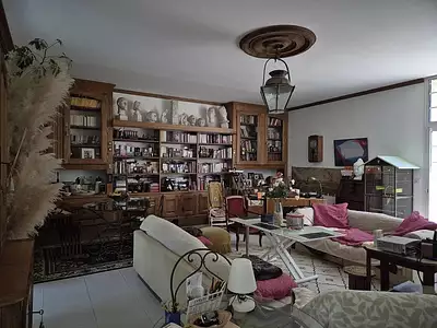 Maison, 330 m²