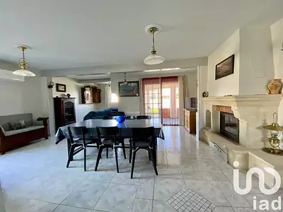 Maison, 140 m²