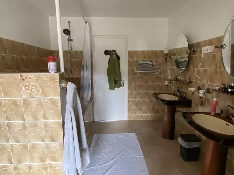 Maison, 136 m²