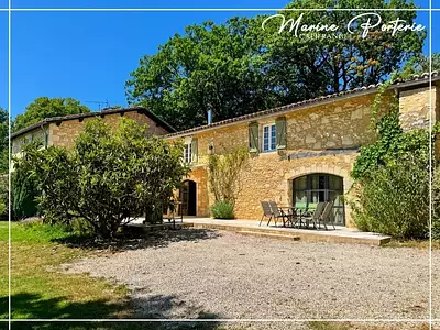 Maison, 380 m²