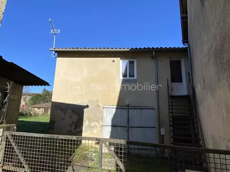 Immeuble, 247 m²