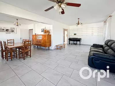 Maison, 132 m²