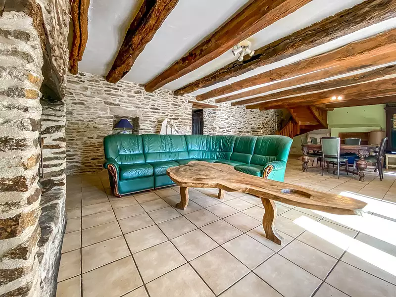 Maison, 163 m²