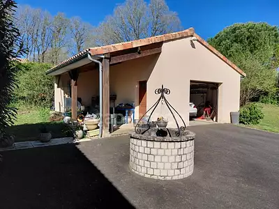 Maison, 295 m²