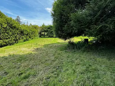 Terrain, 698 m²
