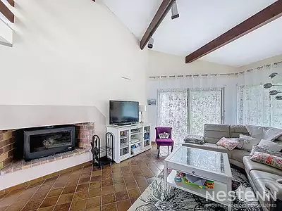 Maison, 160 m²