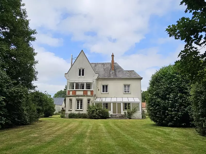 Maison, 350 m²