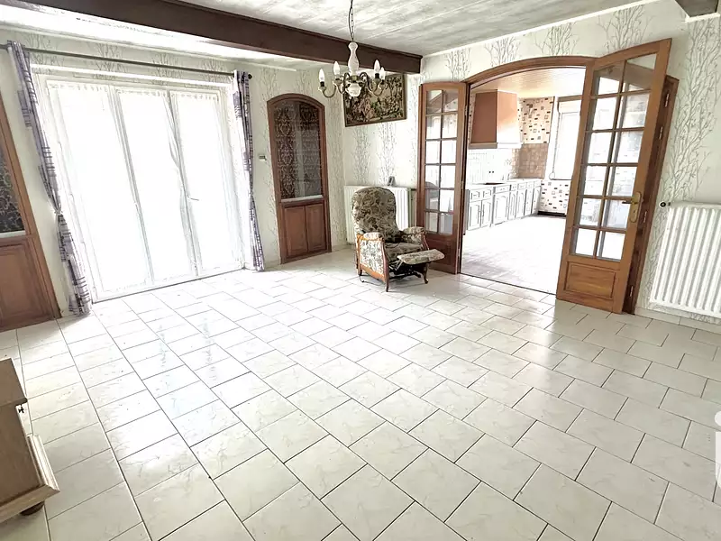 Maison, 285 m²