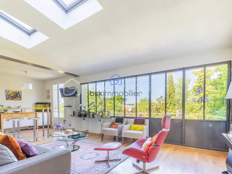 Maison, 318 m²
