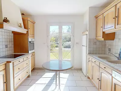 Maison, 182 m²
