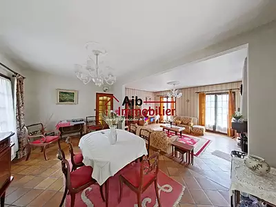Maison, 180 m²