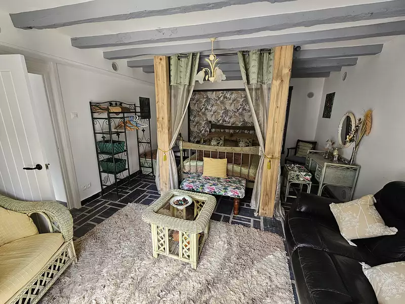 Maison, 166 m²