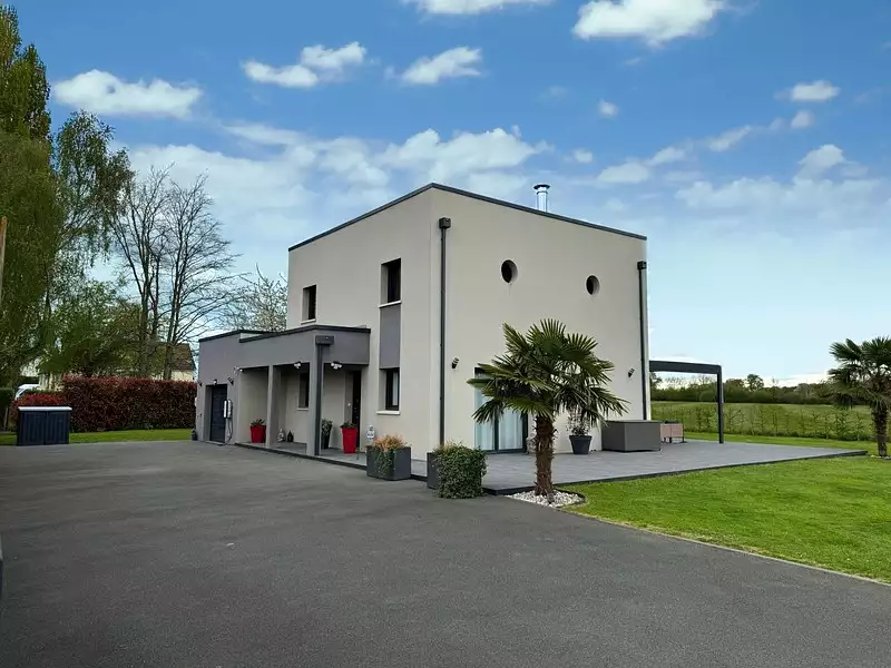 Maison, 120 m²