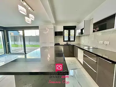 Maison, 114 m²