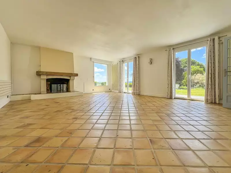 Maison, 180 m²