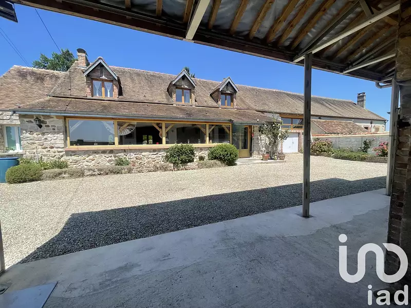 Maison, 208 m²