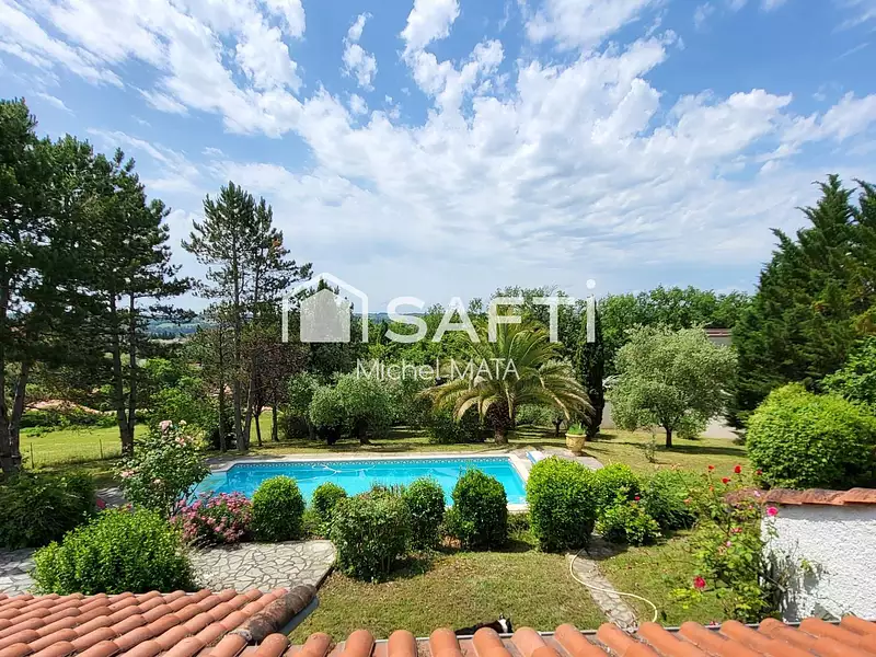 Maison, 183 m²
