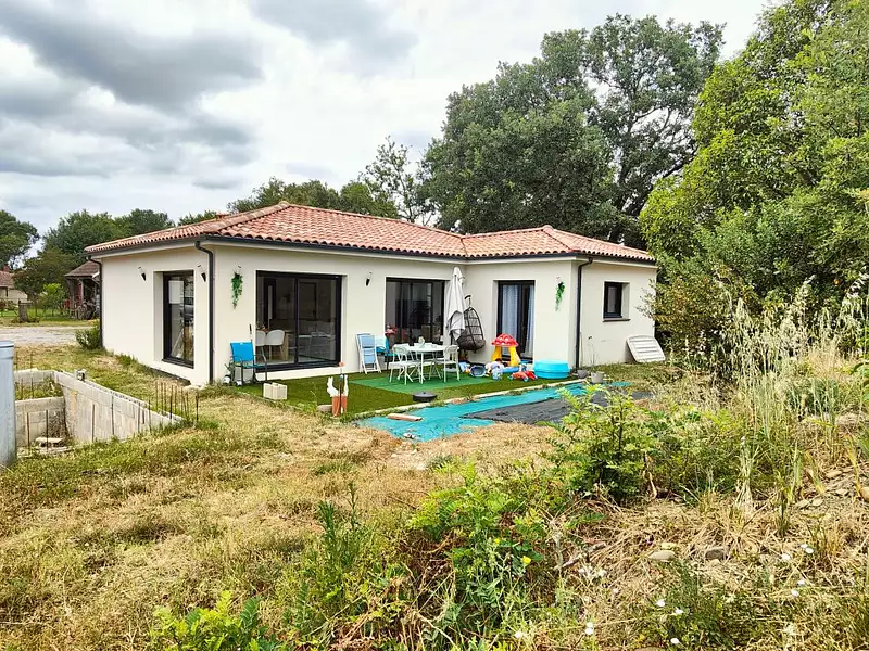 Maison, 120 m²