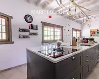 Maison, 240 m²