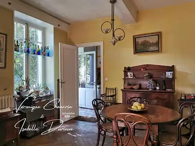 Maison, 197 m²