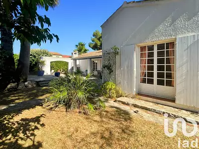 Maison, 151 m²