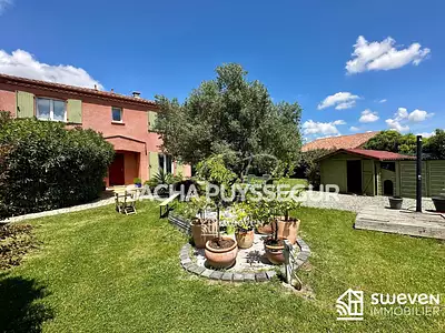 Maison, 145 m²