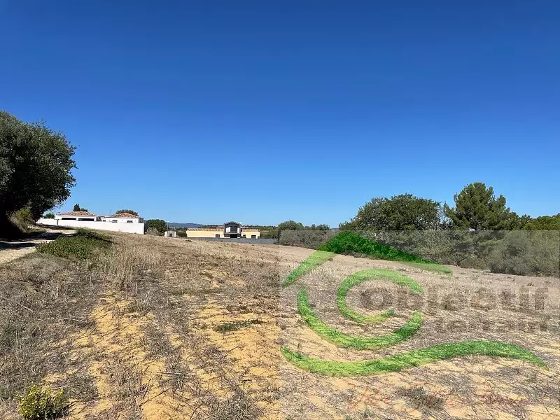 Terrain, 564 m²
