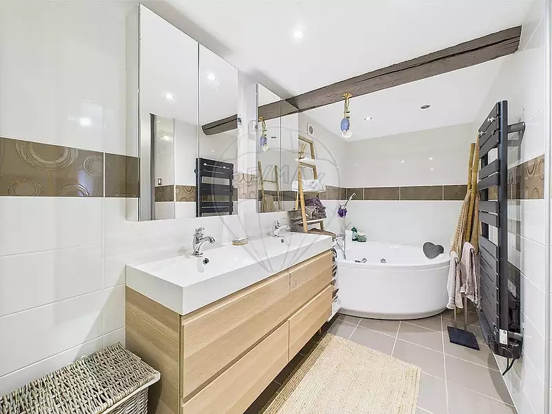 Maison, 262 m²