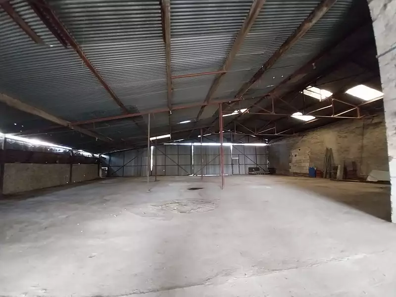 Parking, 833 m²