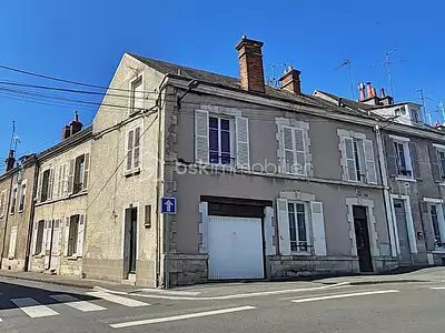 Maison, 185 m²