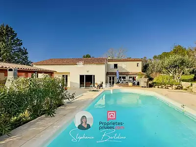 Maison, 222 m²