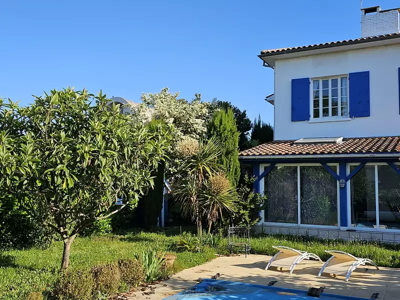 Maison, 161 m²