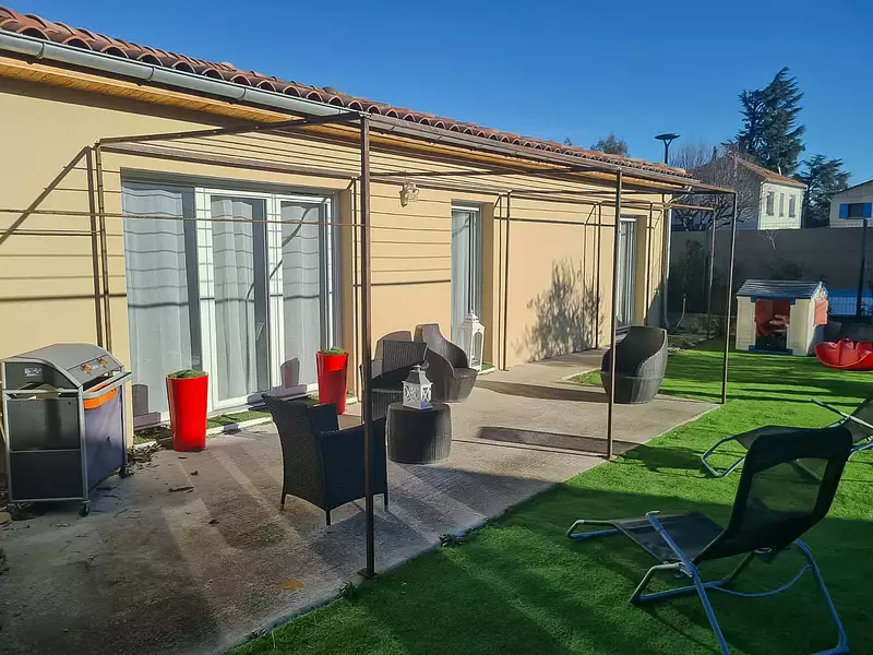 Maison, 94 m²