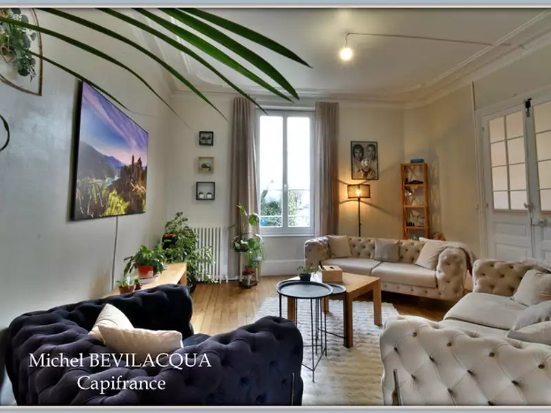 Maison, 265 m²