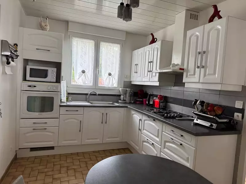 Maison, 89 m²
